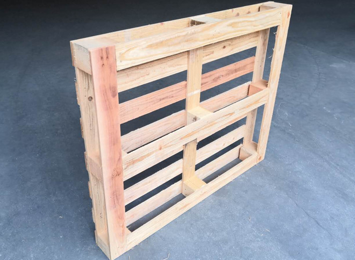 無(wú)錫某工廠定做的實(shí)木托盤