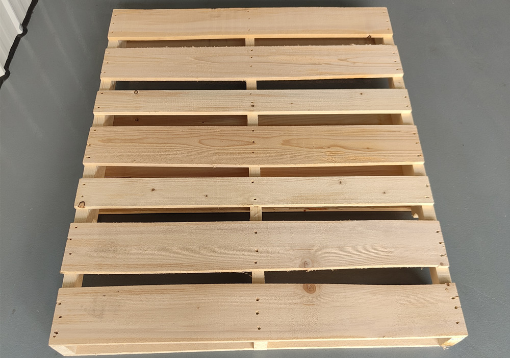 木托盤(pán)求購(gòu)時(shí)如何選擇板材?